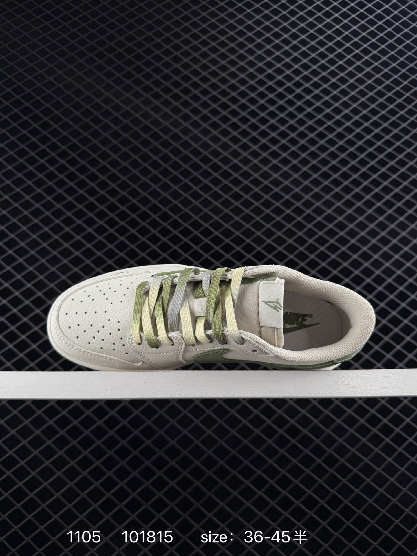 Travis Scott x Air Jordan 1 ” Reverse Mocha “